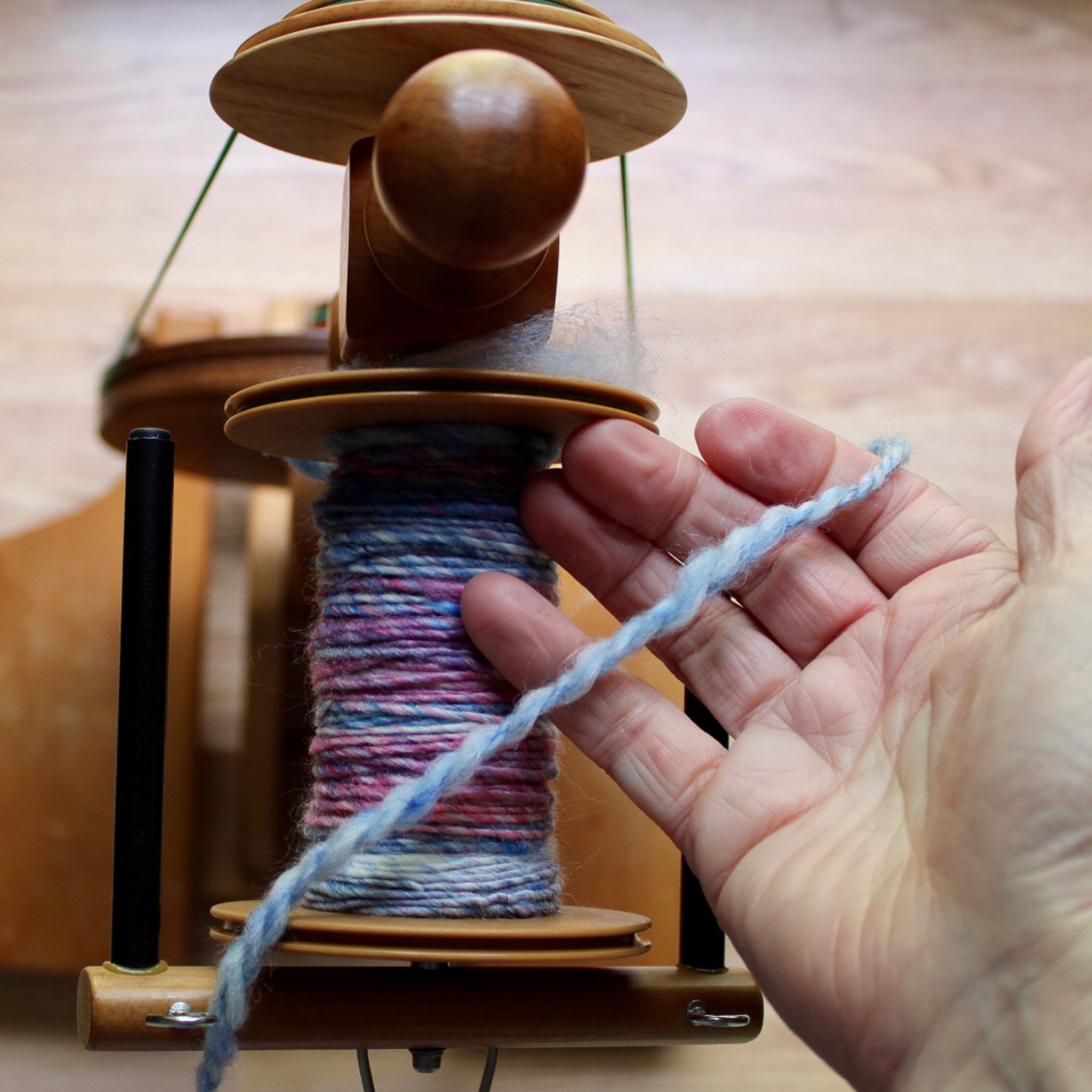 How To Spin Yarn On A Spinning Wheel 